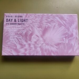 Brand new Conditioned Bobbi Brown Eyeshadow palette